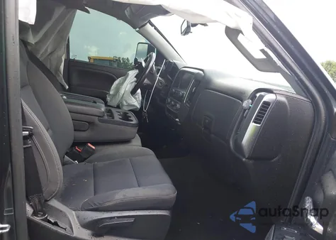 2018 Chevrolet Silverado 1500 2Lt from USA, damaged, VIN 1GCVKREC0JZ194386